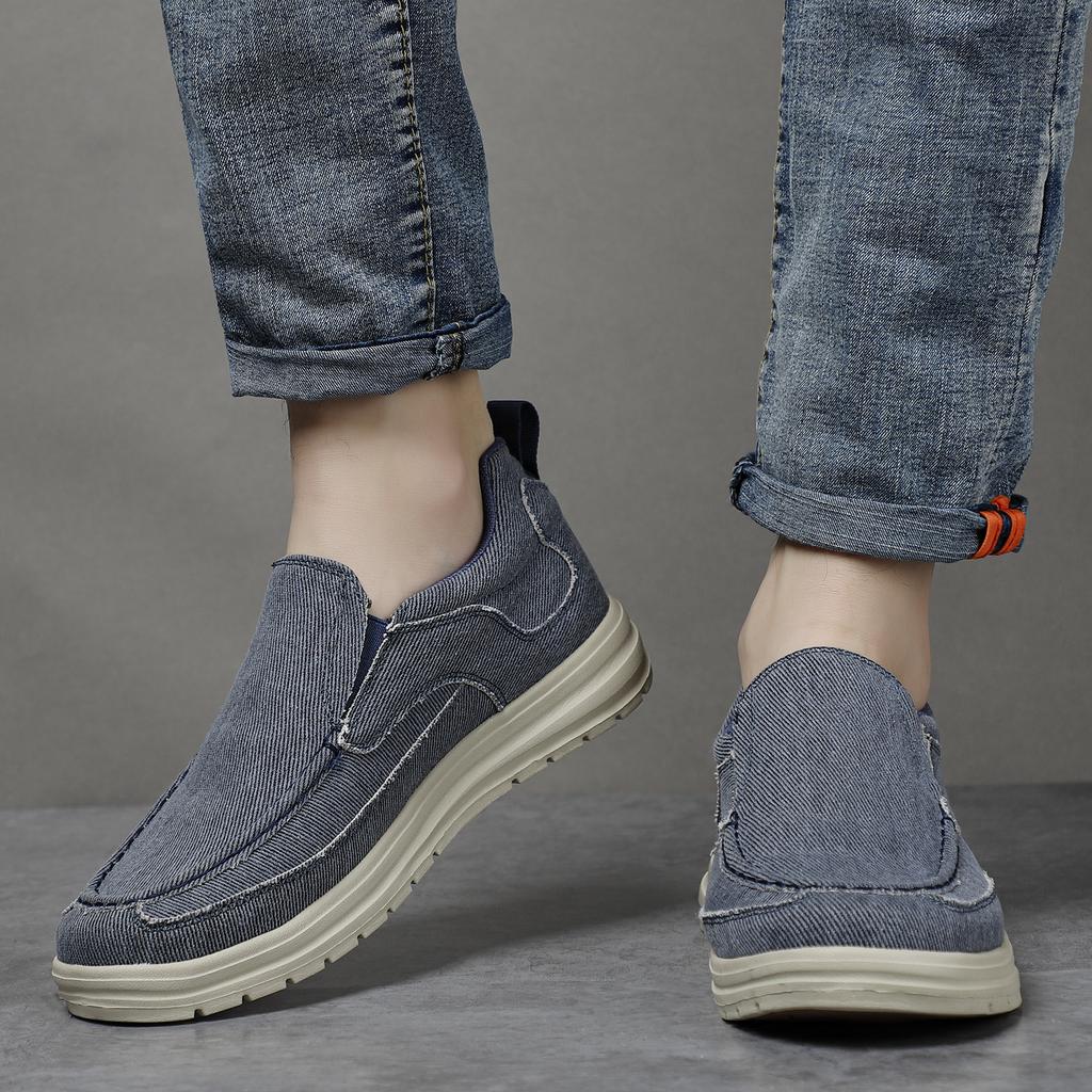 Men Casual Canvas Shoes Mens Loafers Breathable Slip On Flats Male Vulcanized Shoes Driving Shoes Walking Sneakres