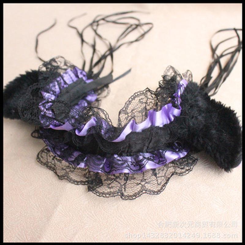 

Ободок с кружевами и меховыми ушками