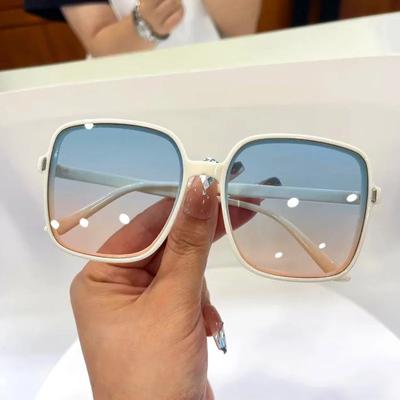 Designer Square Sunglasses for Women Retro Vintage Gradient Lens Sun Glasses Female Clear UV Protection Fashion Shades