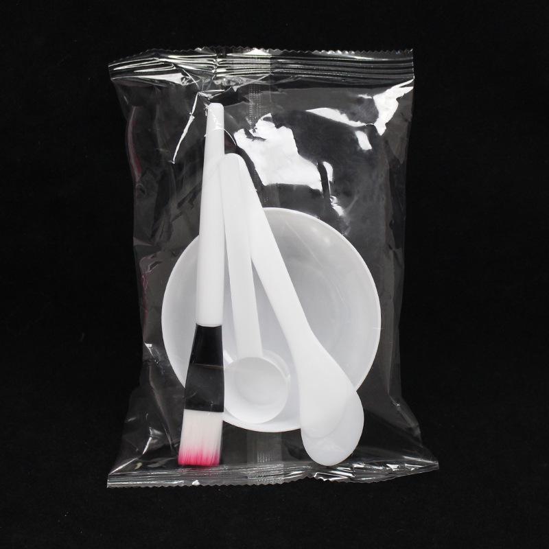 

4-Piece Beauty Mixing Set: Bowl, Mask Stick, Scraper, Spoon, and Brush