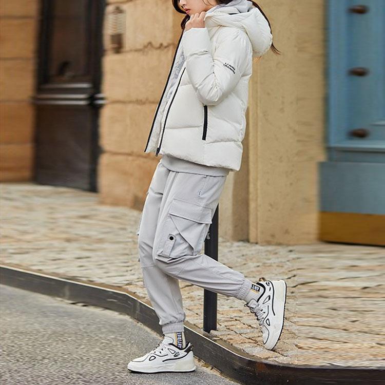 Li Ning Training Series Logo Warm Hooded Down Jacket Women Outerwear Off-White AYMS270-1