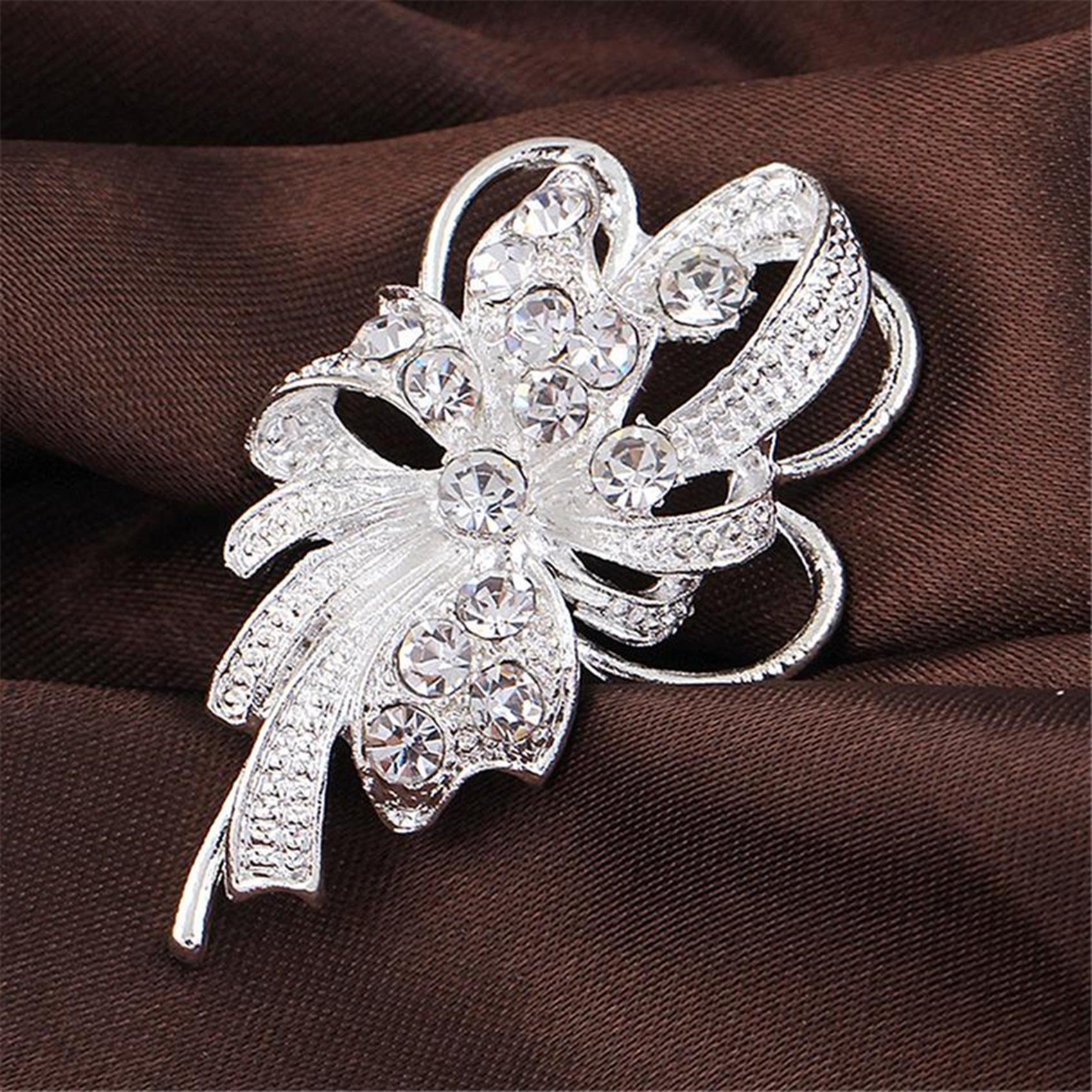 

High End Diamond Inlaid Brooch, Women s High-end Feel, Chest Flower, Multifunctional Clothing Accessories One Size серебряный