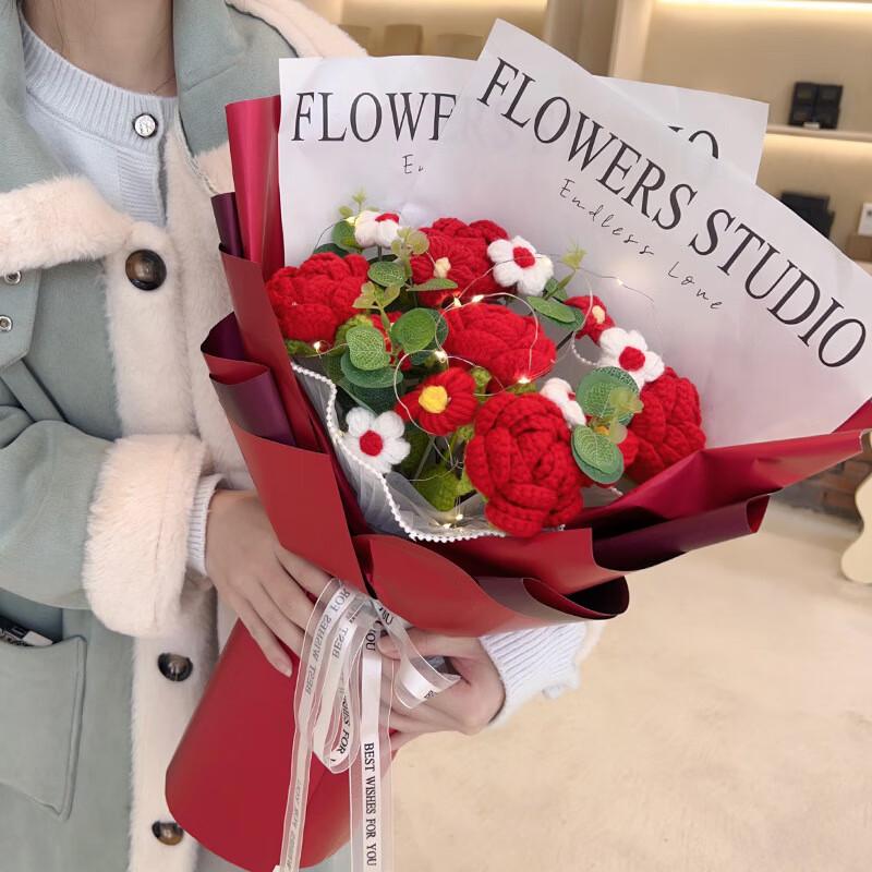 OJW Handmade Crochet Wool Rose