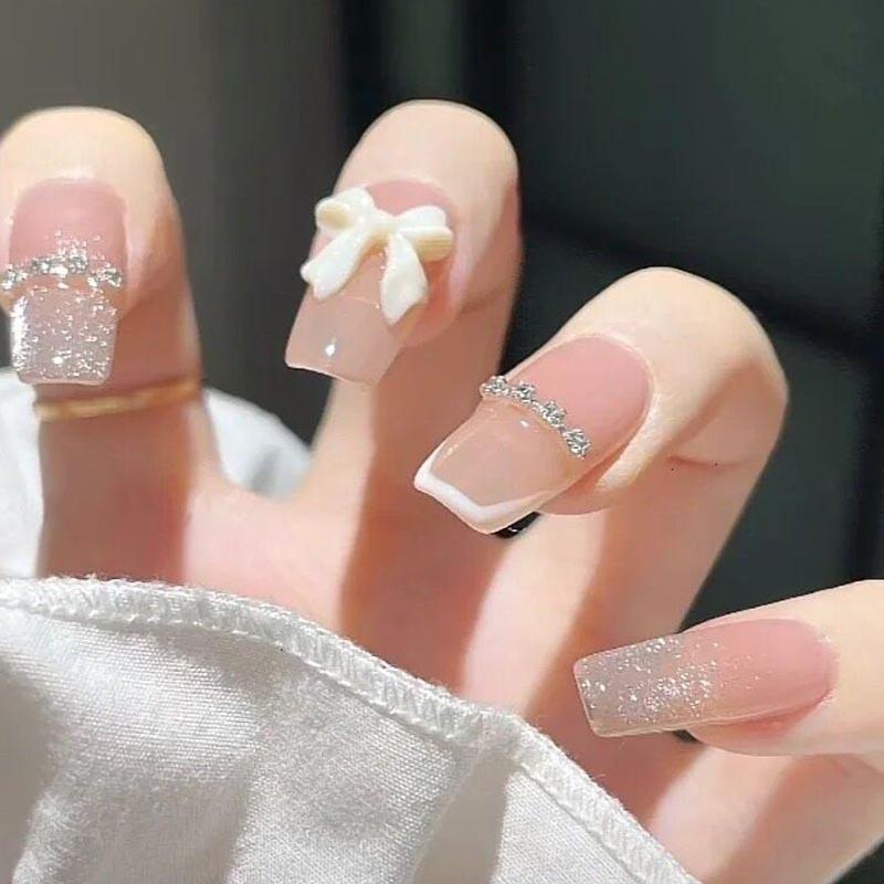 Japanese Manicure Chain Ornaments: Shiny Rhinestones, Pearls, Iridescent Claw Diamonds, Alloy Chains, Nail Accessories