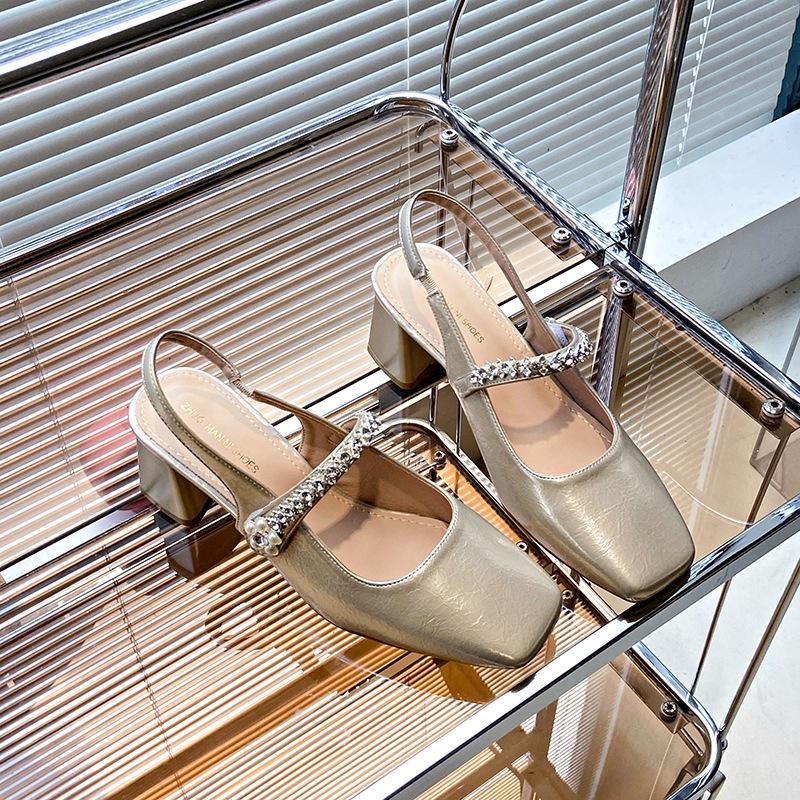 Wear soft-soled women's bag head sandals, new summer models, not tired feet, thick heels, empty and versatile, Mary Jane Xiaoxiangfeng shoes