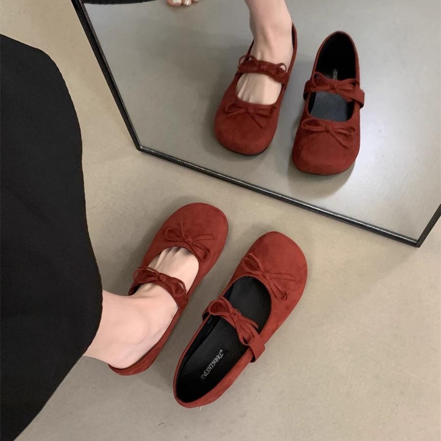 French small red shoes shallow single shoes female spring and autumn new gentle fairy wind ballet evening flat Mary Jane shoes