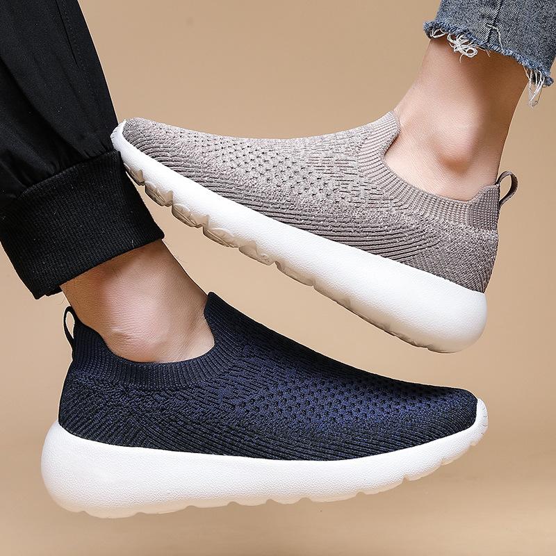 2025 Set of Feet Casual Sports Shoes Men's Light and Comfortable Soft Sole One Pedal Women's Thick-soled Trendy Fly-woven Socks Shoes