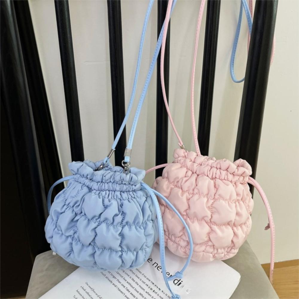 

Handbag Nylon Shoulder Bag Grid Cloud Bag Sweet Small Crossbody Bag Travel білий