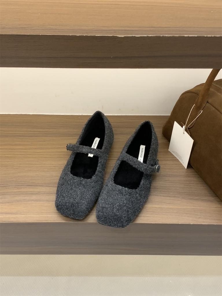 French Flat-bottomed Velvet Mary Jane Fluffy Shoes Women's Shoes Wear 2025 Autumn and Winter Retro Suede Evening Shoes