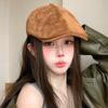 Suede retro duck tongue forward hat autumn and winter American versatile duck tongue beret shows a small face and wears a painter hat