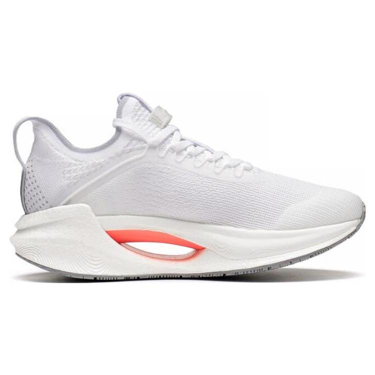 New LiNing Jueying Essential Reflective Lightweight Low Top Running Shoes Women's White ARRS008-2