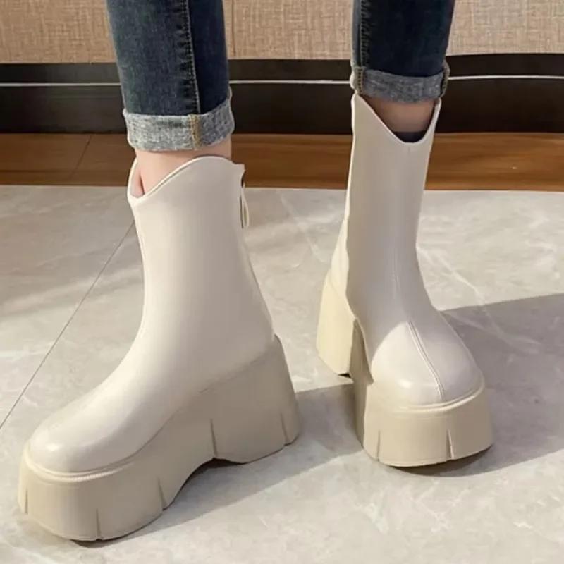 2024nya Damhöjande Stövel med Tjock Sula och Halvhögt Skaft Mujer Zapatos Trendiga Nya Design med Blixtlås Bak Dams MC-stövlar