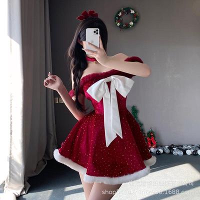 Yi Mengyao Christmas Gold Velvet Strapless Dress with Bowknot & Starry Sky Pattern