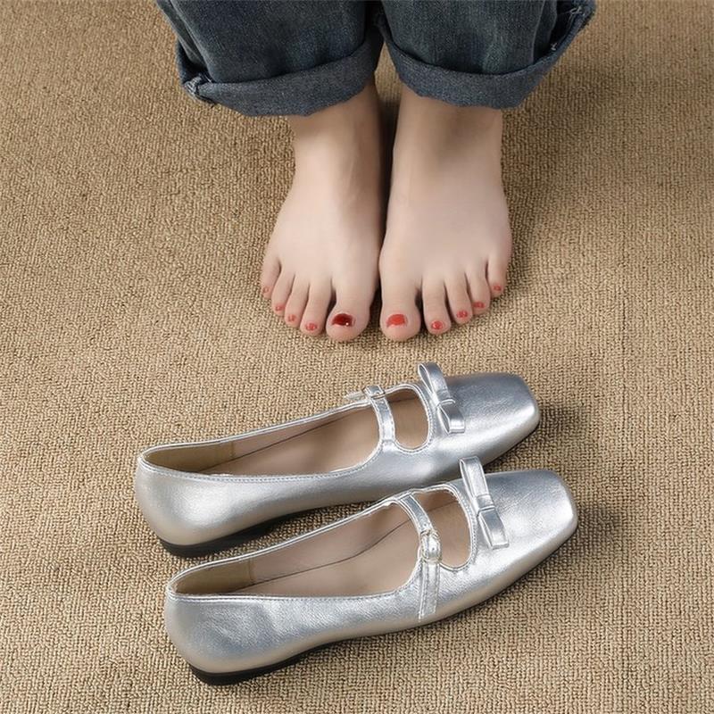 

Французский нишевый дизайн, туфли-лодочки с бантом и вырезом, на плоской подошве, женские, новые 2025, неглубокие, на мягкой подошве, туфли бабушкины, ladyshoes 40 серебряный