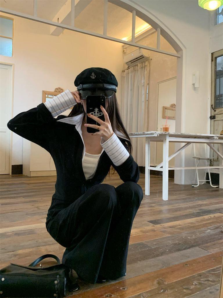 Damen Stricktop zur Taillenformung - Umlegekragen, Langarm, Fake-Zweiteiler-Design