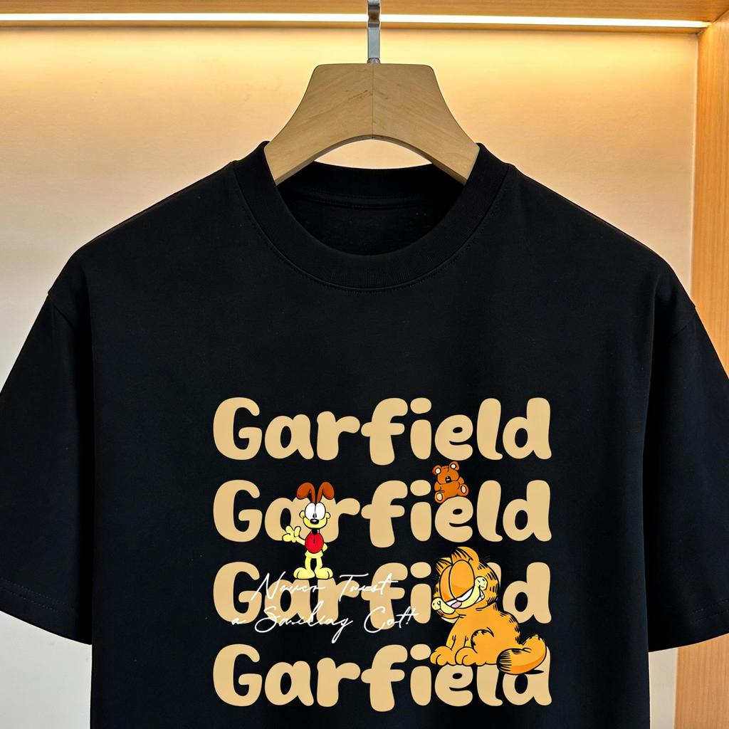 Garfield & Odie Repeating Letters Trendy T-Shirt! American Retro Fun Print Loose-Fitting Short Sleeve, Unisex, Oversize Couple Tee