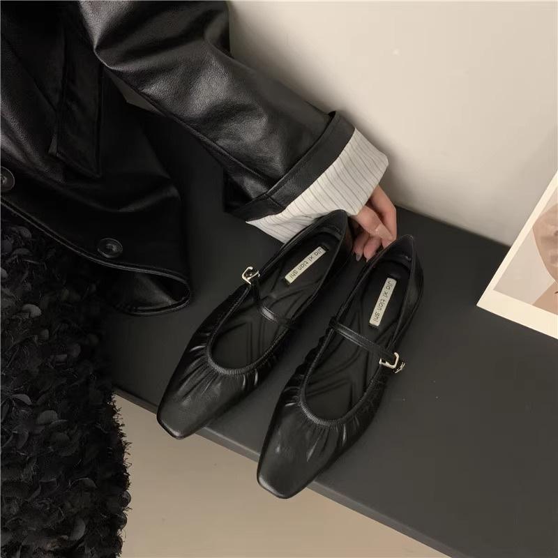 

Серебристые туфли новые однопедальные мягкие подошвы ленивые полушлепанцы внутренняя высота увеличение одинарные туфли женские 35 чёрный