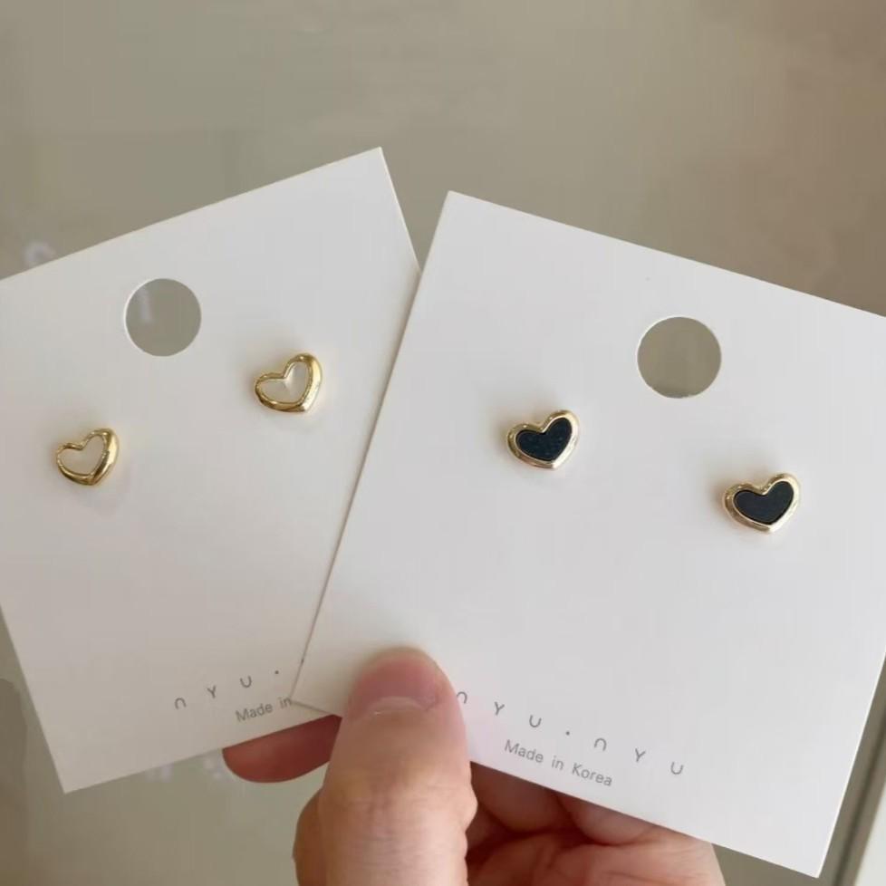 Minimalist French Drop Earrings: Retro, Sweet, Versatile Design with Light Luxury and Unique Personality