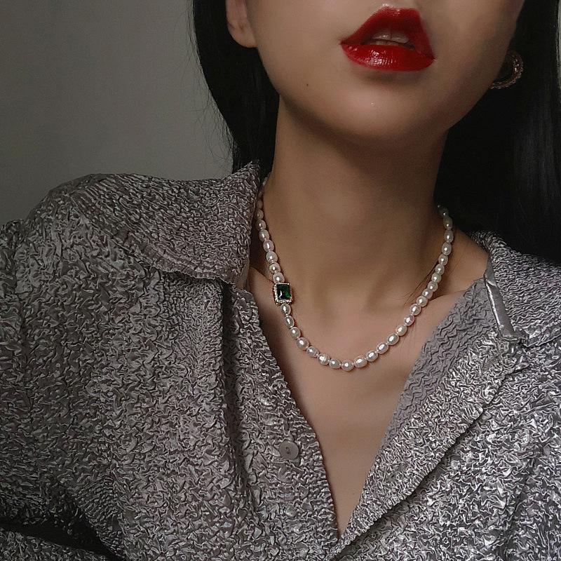 New Rice Grain Freshwater Pearl Emerald Necklace Dongdaemun Fashion Necklace Temperament Micro-inlaid Zircon Bracelet