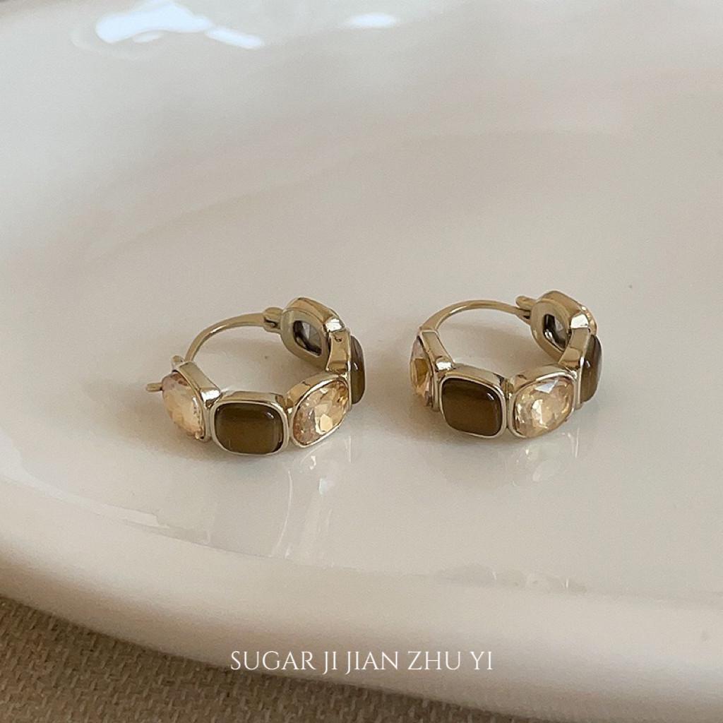 Square Resin U-Shaped Rhinestone Earrings - Retro Hong Kong Style, Luxurious & Versatile Fashion Jewelry for Women