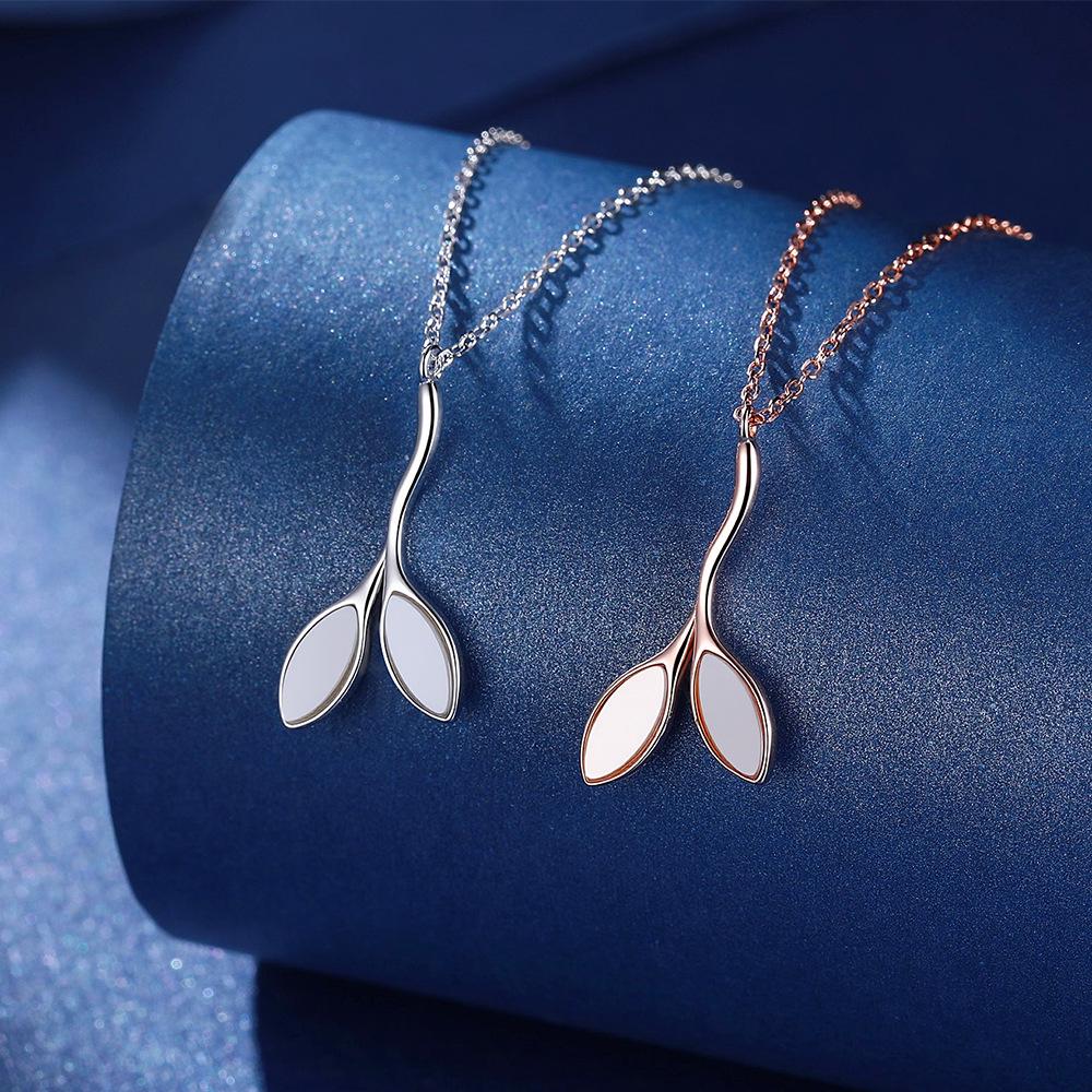 Tender Sprout Leaf Necklace: 925 Sterling Silver, Forest Style, Versatile Clavicle Chain, Exquisite Gift for Women