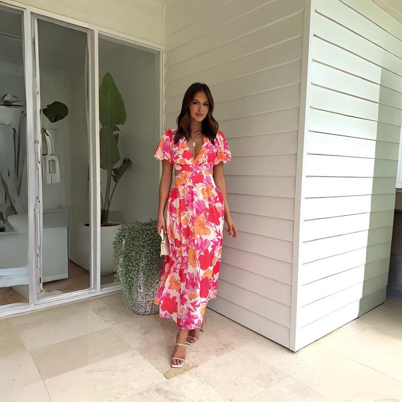 Elegantes Blumenkleid