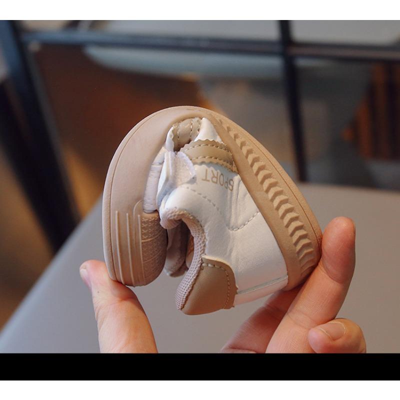 Unisex Kids' Casual Sneakers, Versatile Spring/Autumn Baby Walking Shoes, Children's Kindergarten White Shoes & Infant Footwear.