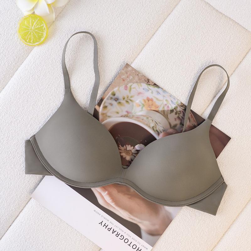 „Zhiqu nahtloser weißer Triangel-BH – bügellos, sexy, geraffte Passform“