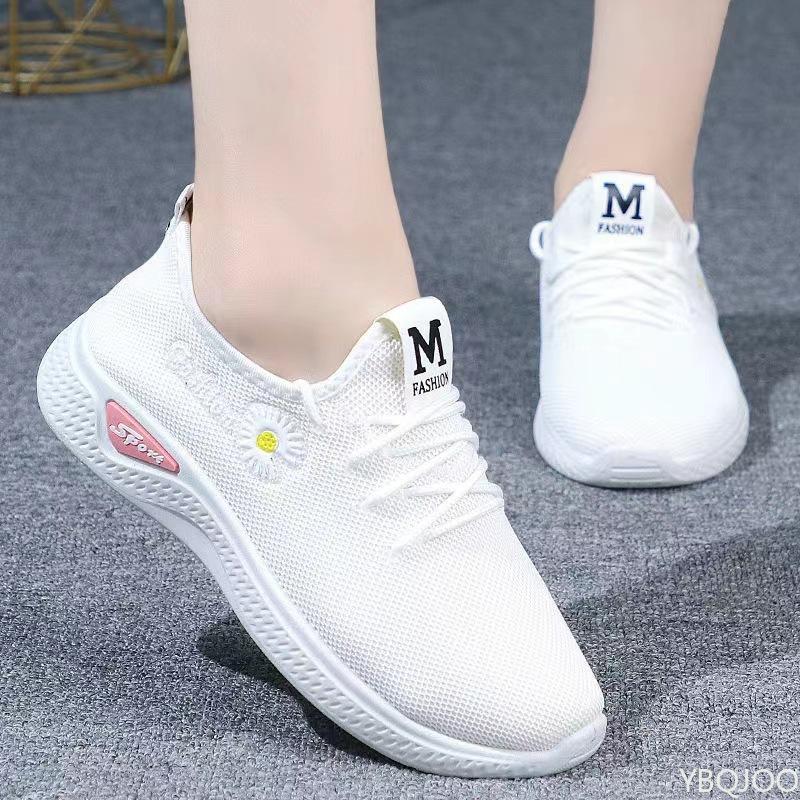 

Fashion 2025 New Women s Shoes Outdoor lightweight Sneakers Ladies Casual Cloth Shoes Casual soft soled mom shoe Lazy walking Flats 40