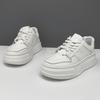 Rohe atmungsaktive Board-Schuhe mit dicker Sohle, trendige Schuhe, High-End-Leichtluxus, lässige Dad-Schuhe
