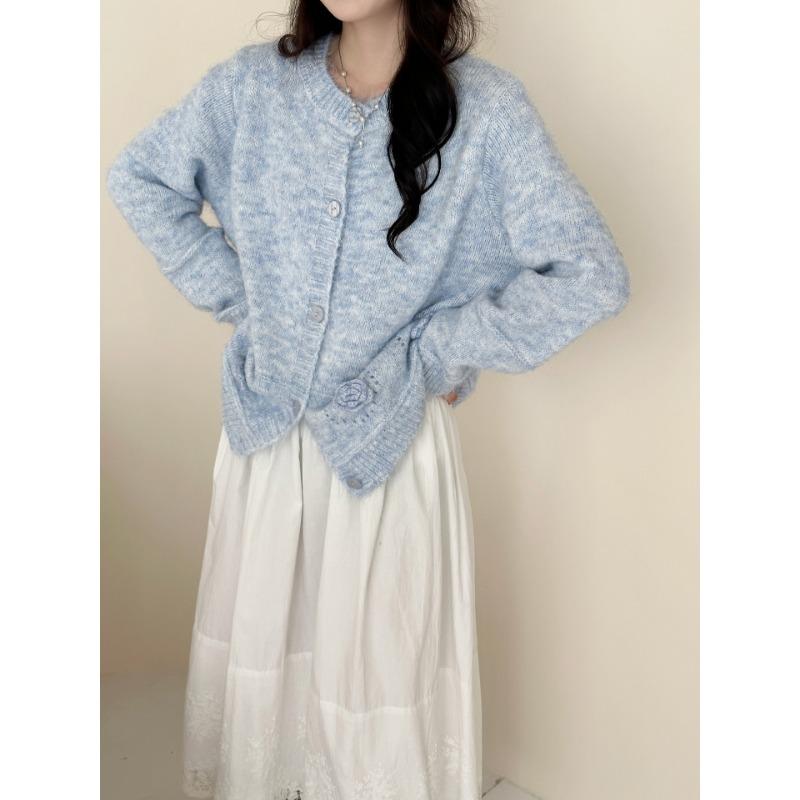 Autumn and winter new three-dimensional flower soft waxy loose knitted cardigan gentle wind sweet sweater jacket women