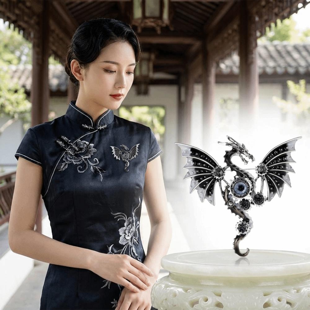 Glänzende Strass Emaille Brosche Polierte Metallbasis Drachen Brosche Tier Pin Tägliches Tragen
