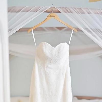 Bride To Be Groom Maid of Honor Bridesmaid Hangers Wedding Engagement Bachelorette Hen Party Bridal Shower Dress Decoration Gift