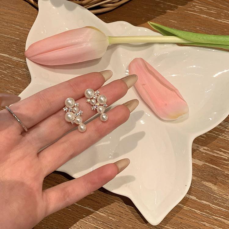 Silver Needle Pearl Zircon Earrings Women's High-end Sense Niche Temperament Cold Wind Mori Earrings Ear Jewelry