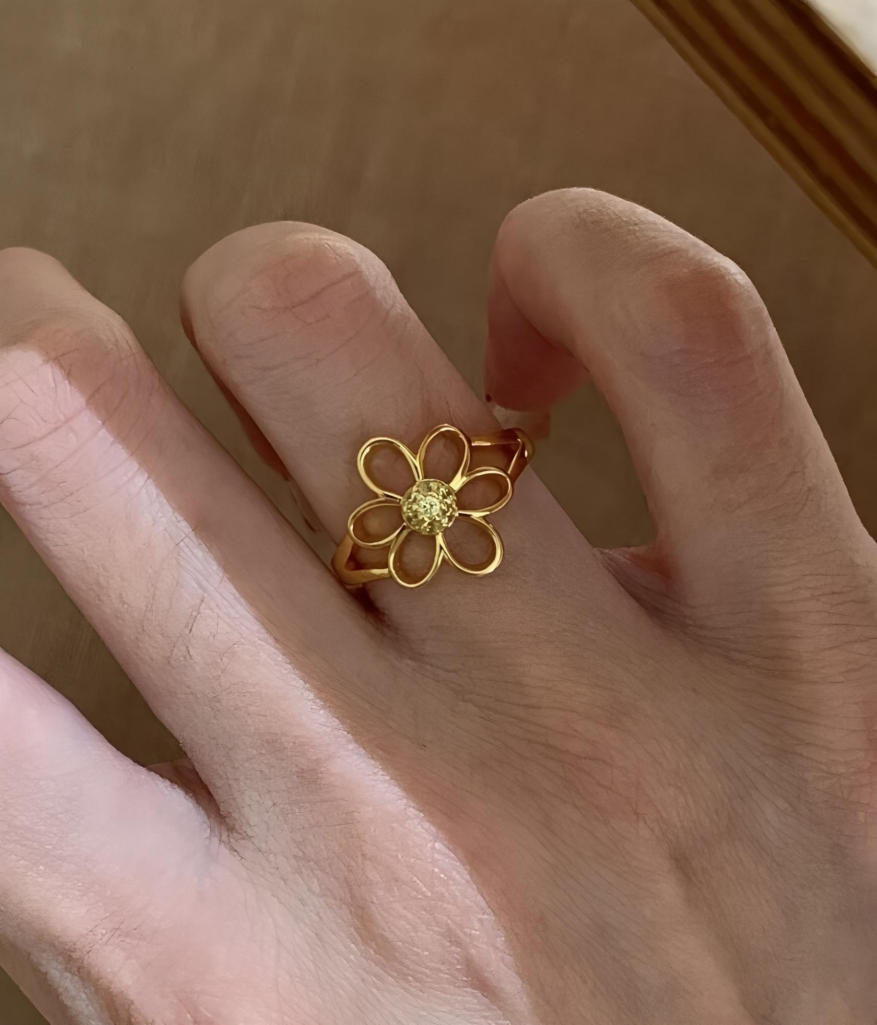 

PANJBJ 925 Sterling Silver Golden Flower Rings for Women Openwork Sweet Romantic Office Jewelry Gift Prevent Allergy Dropship