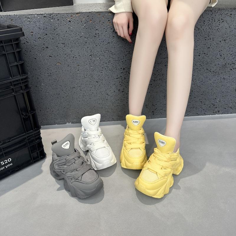 European Station Summer Breathable Hollow Daddy Shoes Women's 2025 New Thick-soled Height Increasing Lightweight Sports Casual White Shoes
