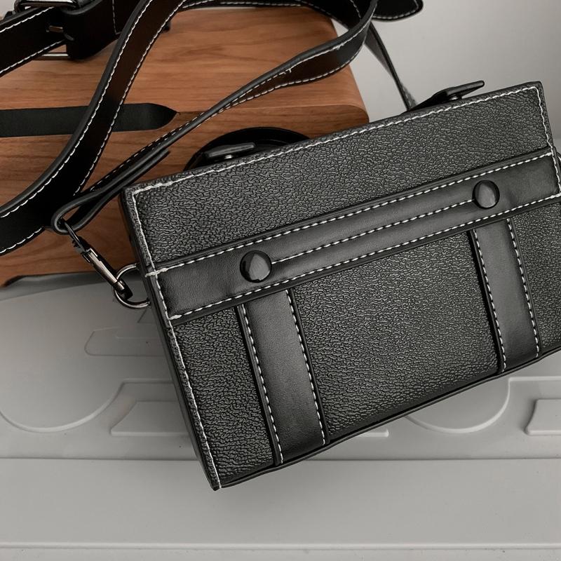 Popular ins niche bag Hong Kong style single shoulder crossbody versatile personalized men's new trendy high-end textured small square bag
