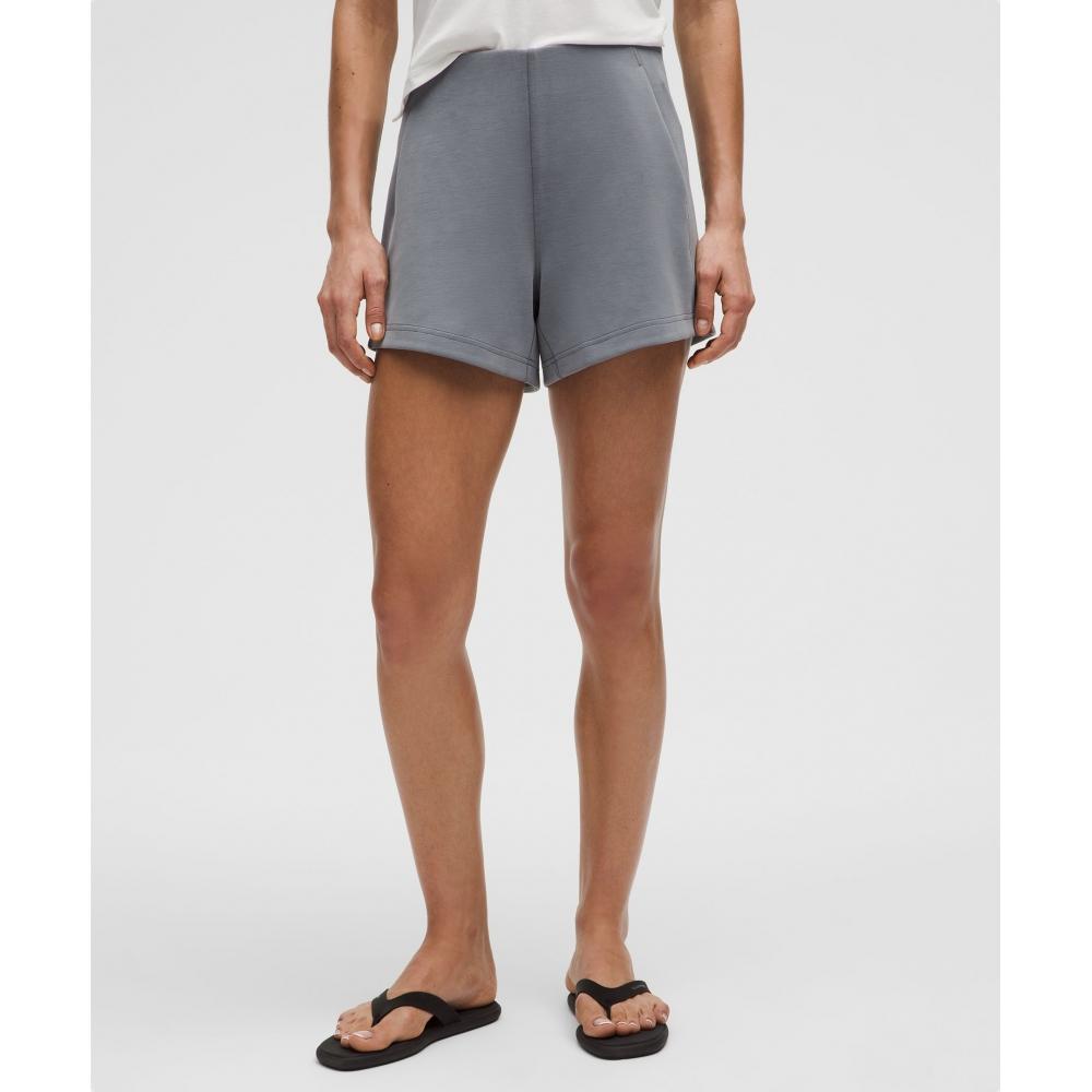 

Lululemon Softstreme Kick Flare Mid Rise Short 4 Solar Grey 8