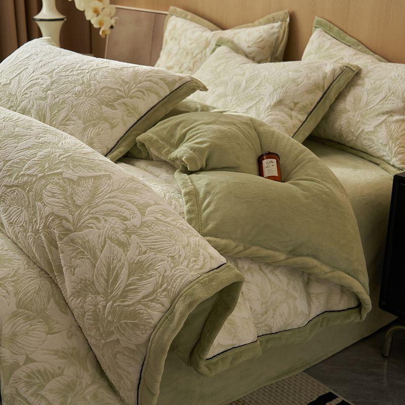 G5Z High Gram Milk Velvet Duvet Cover Set - Single Piece, Autumn/Winter, Thick & Warm with Pillow Covers.