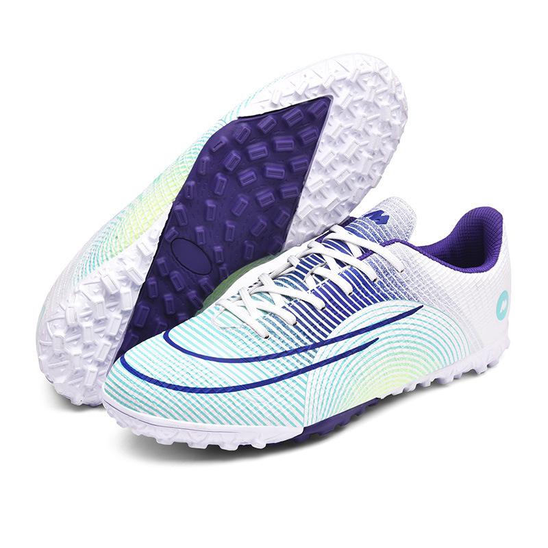 

2 New football shoes, long nails, broken nails, round nails, youth and youth competition, non-slip and wear-resistant training shoes 46