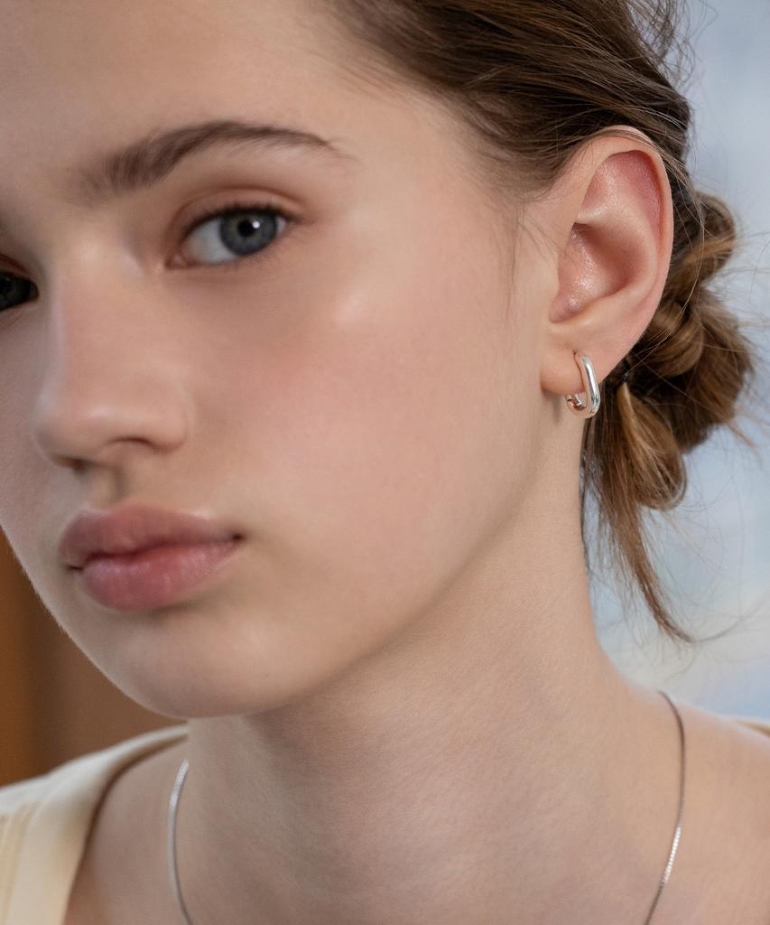 Tatiana Arc Link Hoop Earrings Ec3170