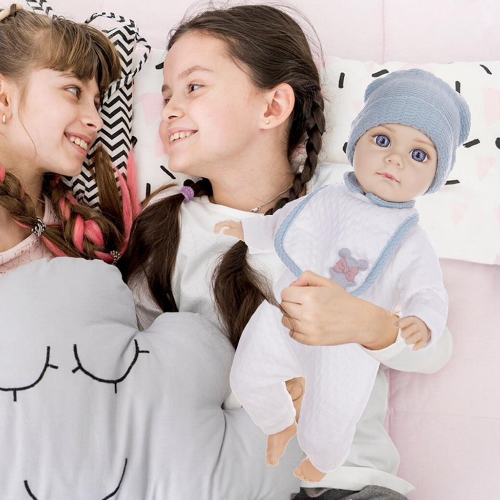 Weichkörper-Babypuppe mit vibrierendem Farb-Pyjama-Set und Hut Vanilleduft für Kinder ab 18 Monaten