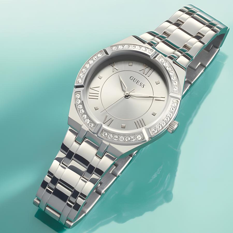 Guess Damen Quarz Edelstahl Drei-Zeiger Uhr Edelstahlgehäuse GW0033L1