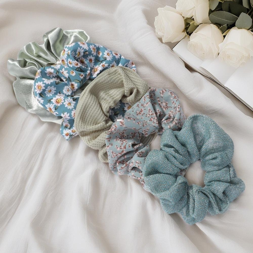 

5pcs Girls Sequins Scrunchies for Hair Elastic Scrunchy Ties Ropes Ponytail Holders Fabric Large Chiffon Satin Solid mix Packs