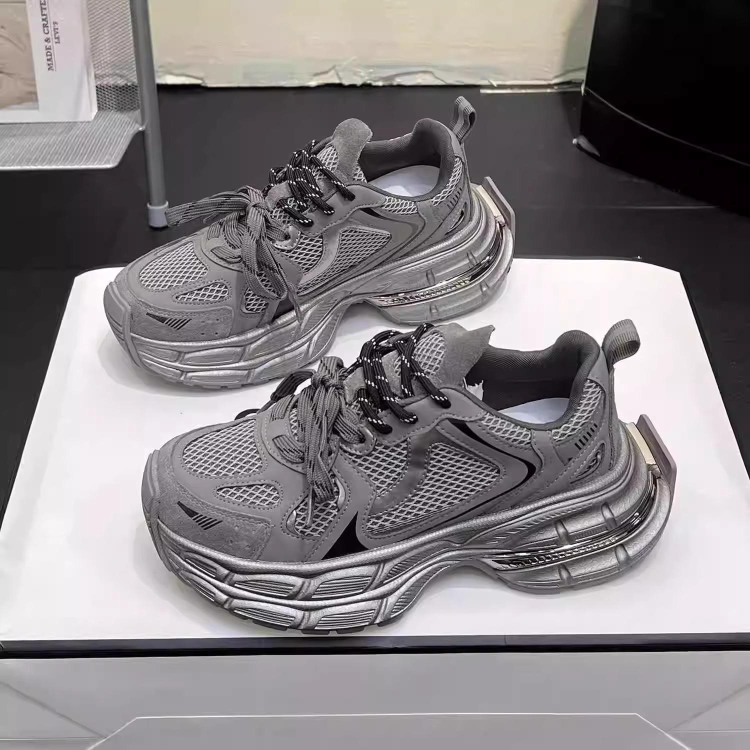 

Женские модные кроссовки на толстой платформе Осень 2025 - Нескользящие, дышащие, удобные спортивные туфли из сетки 35 серый