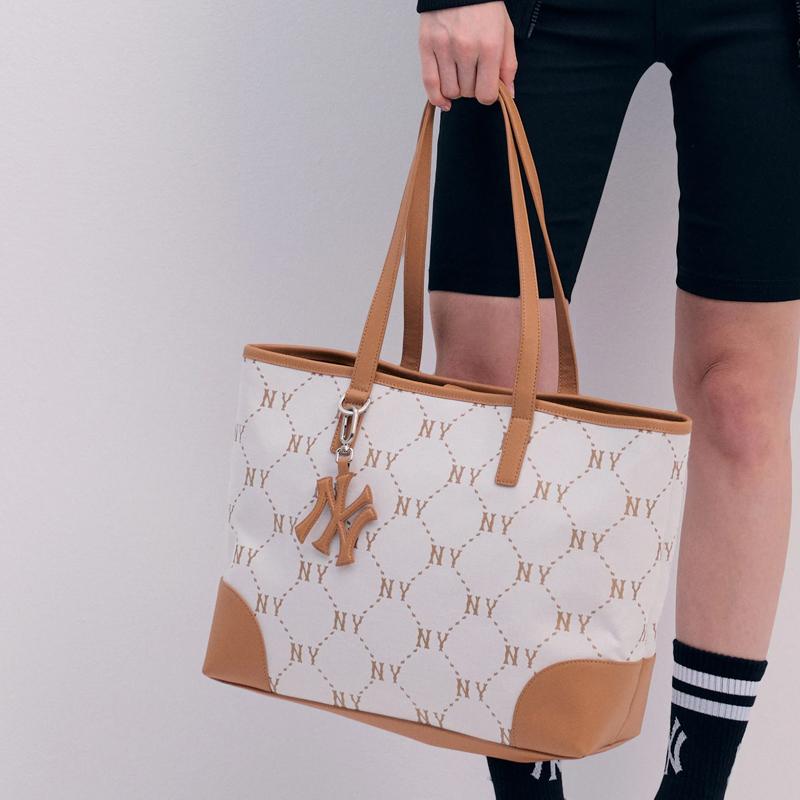 New MLB Polyester Tote Bag, Shopping Bag, Handbag, Shoulder Bag Unisex Cream 3AORL014N-50CRS