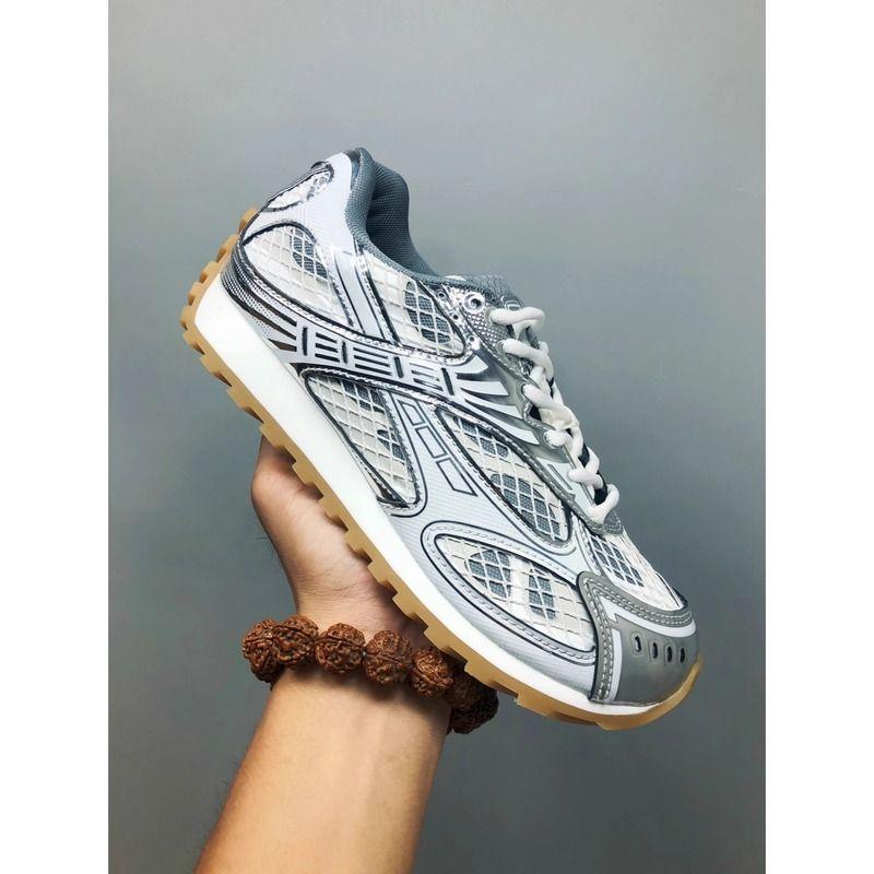 Fashion Casual Shoes Wang Yibo Same Mesh 2025 Spring New Silver Sports Shoes Female Couple Dad Shoes