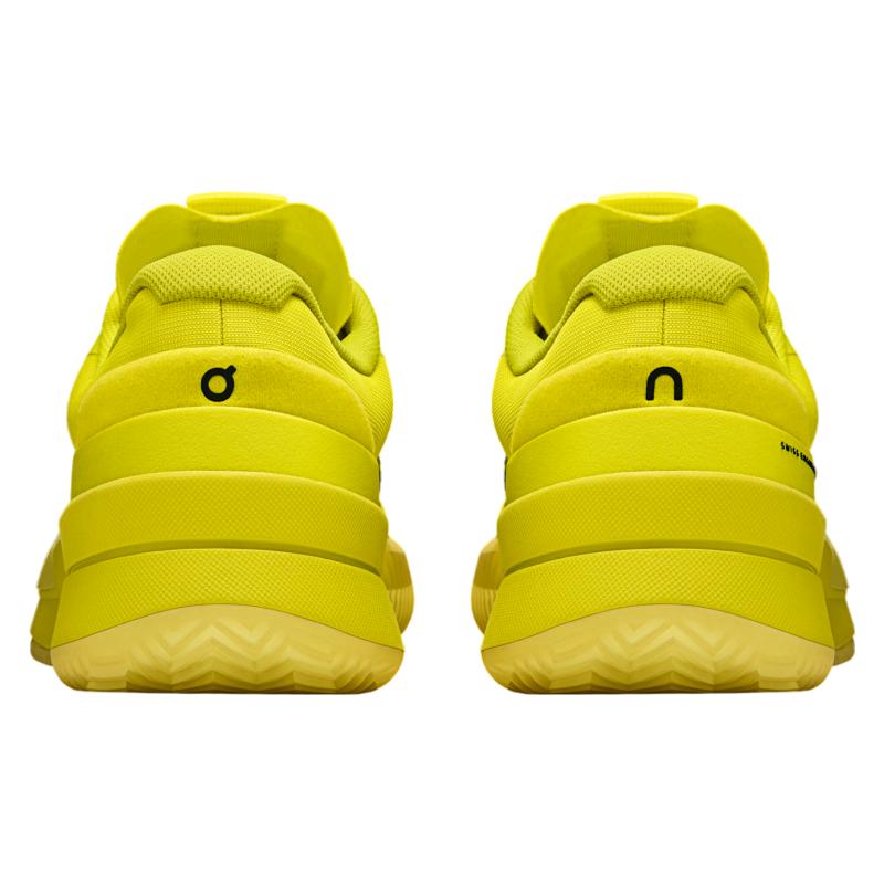 ON  The Roger Pro 2 Clay Lime Women Sneakers Yellow Limelight 3WE10633049