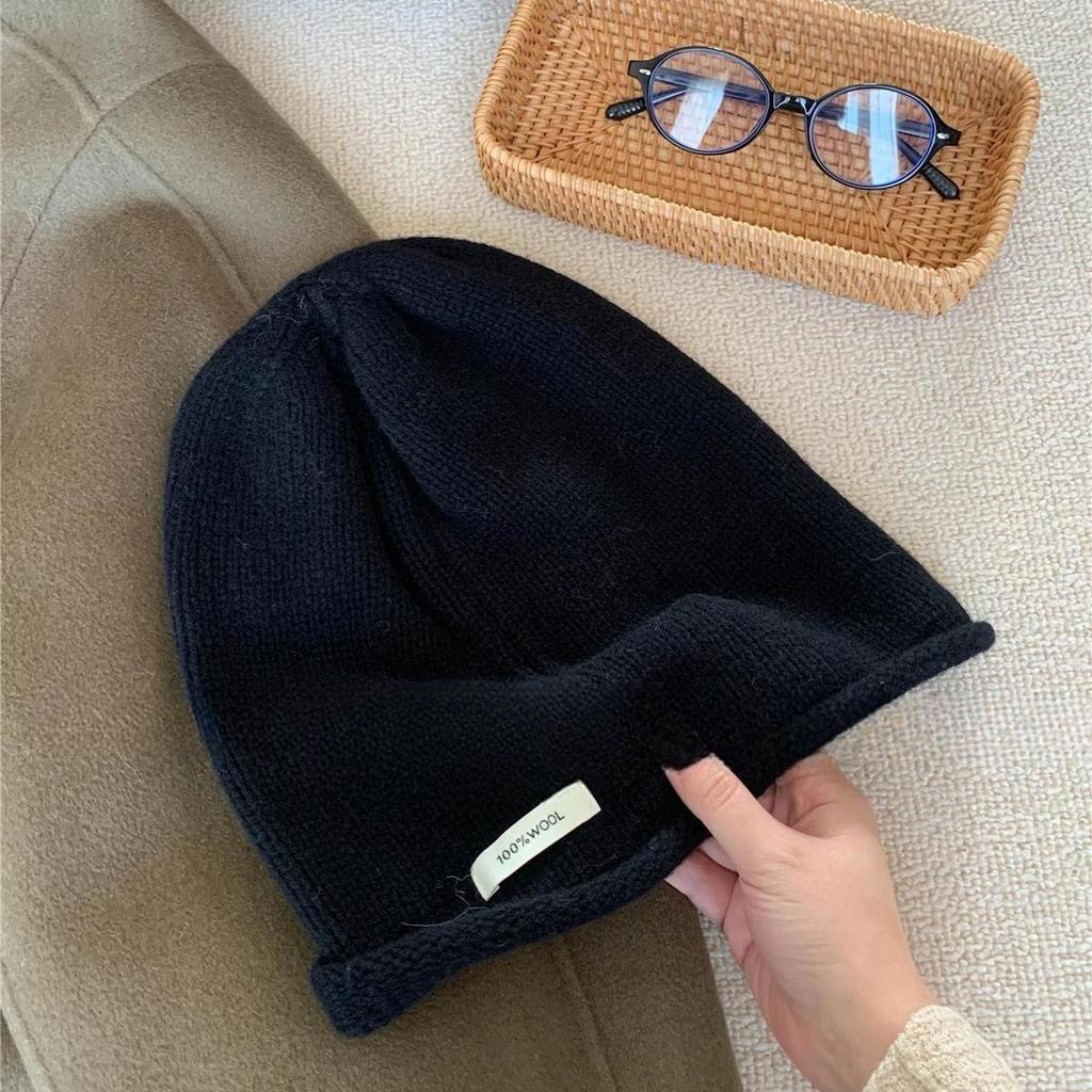 Classic Wool Fisherman Cap With Warmth And Stylish Design For Cold Weather Use