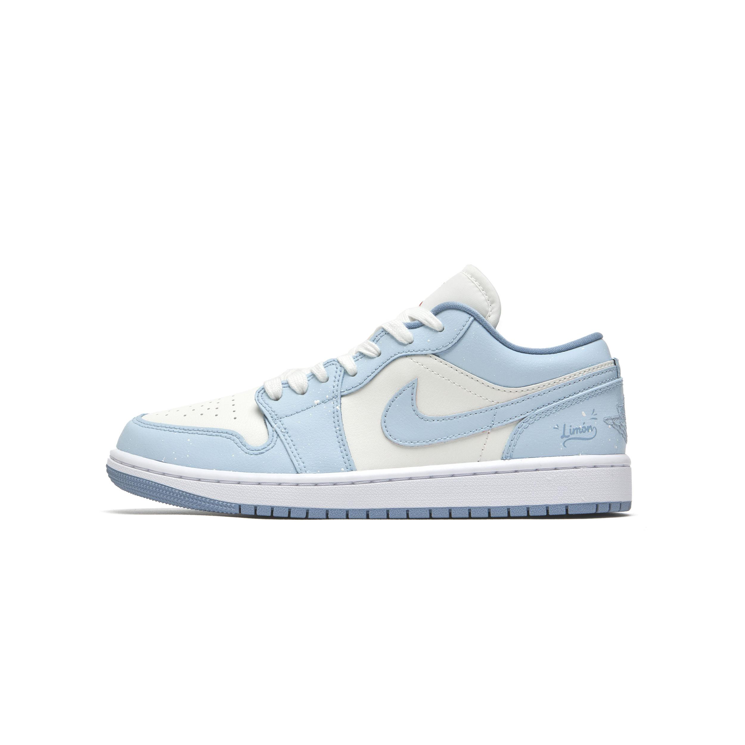 

Jordan Air Jordan 1 Mint Maris Sal Low top Vintage Basketball Shoes Women s Blue White DC0774-164(Team196-) 44